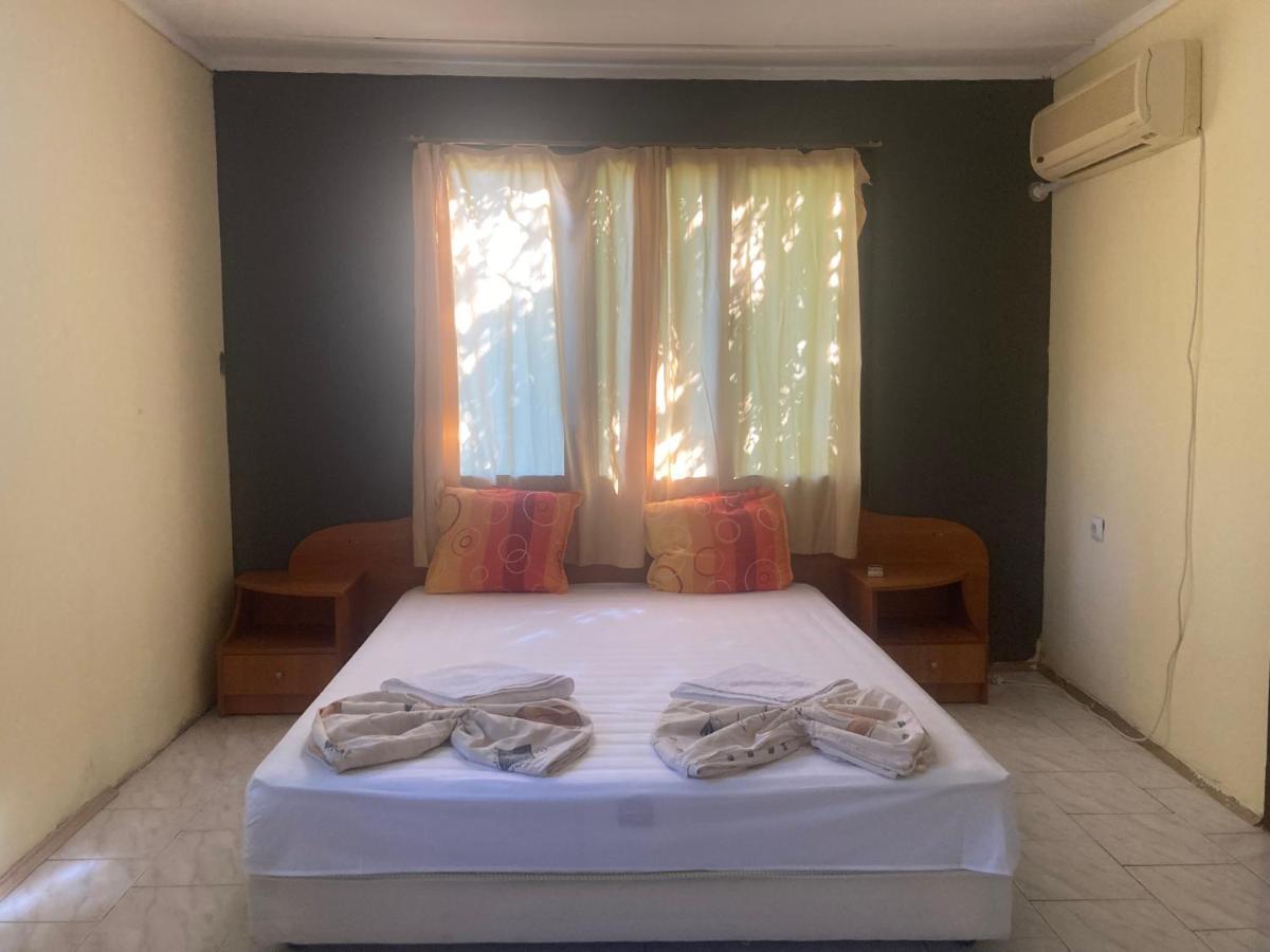 Hotel Морска База Венера à Tsarévo Extérieur photo
